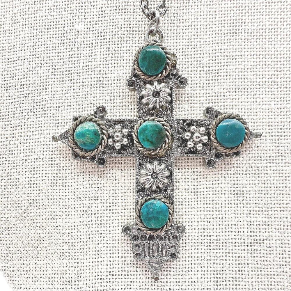 Vintage 90s Silver Tone Turquoise Cross Pendant Necklace Women's Fashion Jewelry